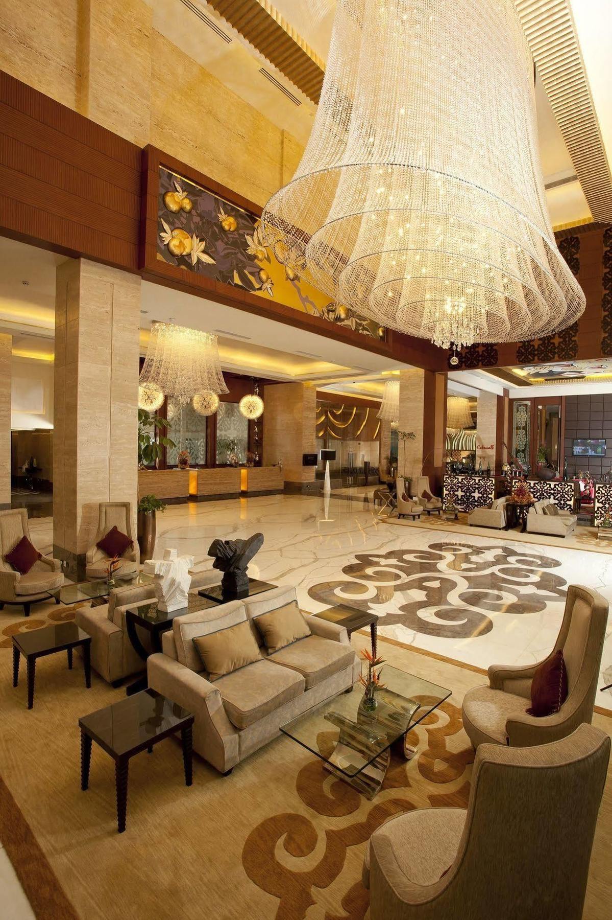 Radisson Blu Hotel, נאגפור מראה חיצוני תמונה