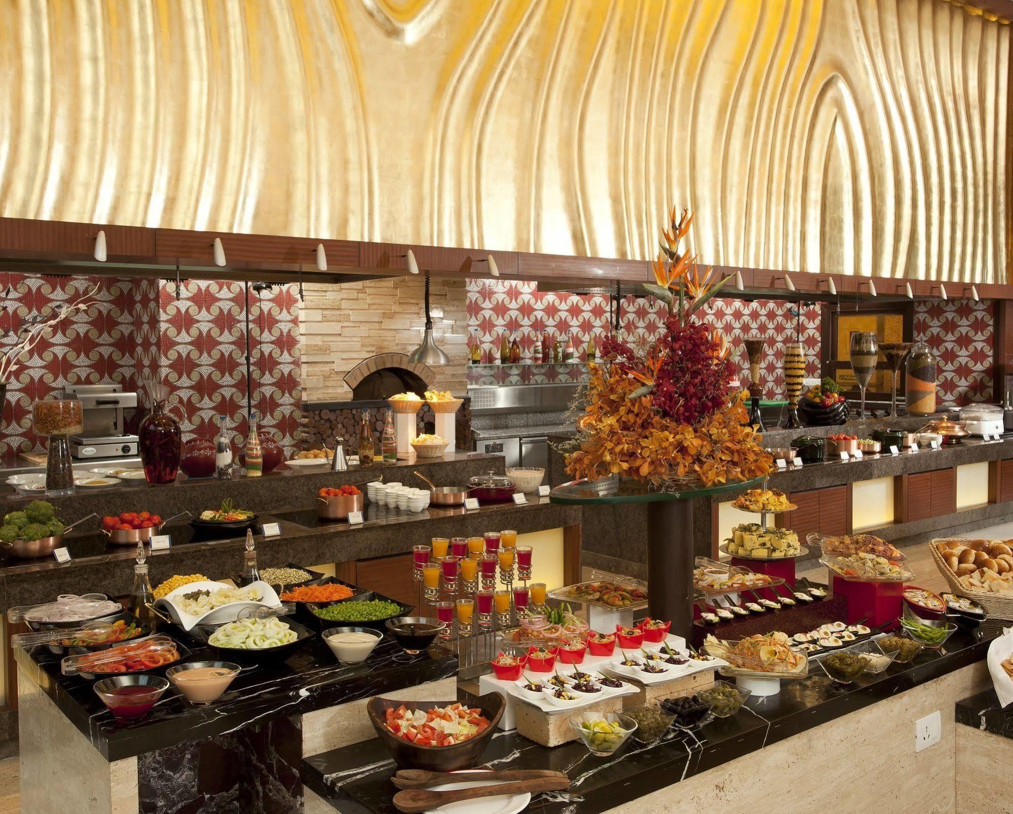 Radisson Blu Hotel, נאגפור מראה חיצוני תמונה
